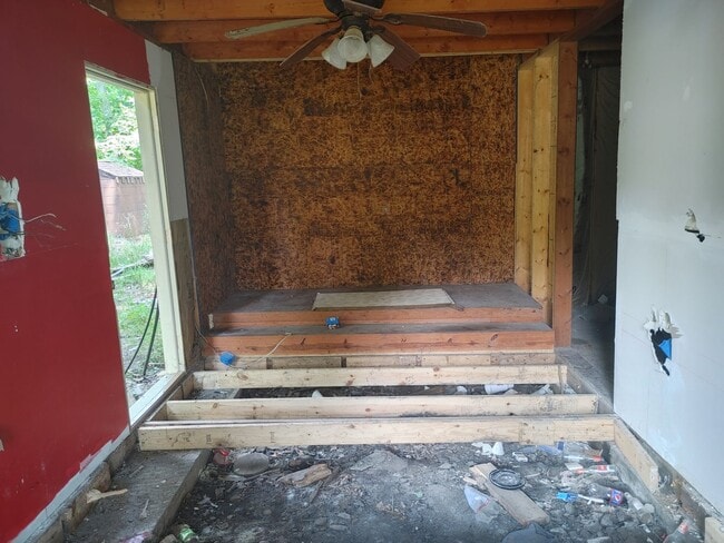 Building Photo - BISMARCK - Cabin with air conditioning ONL...