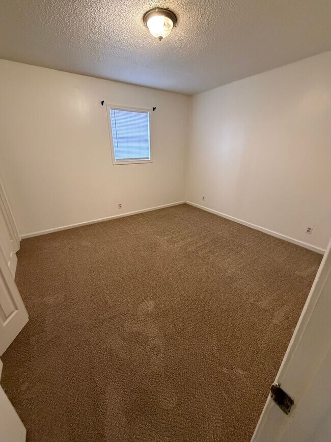 Building Photo - 00203