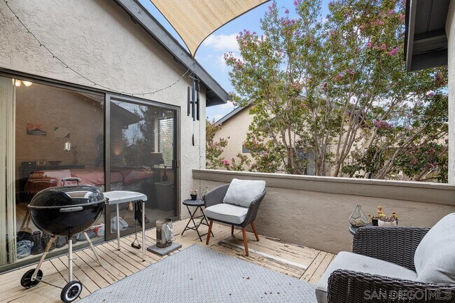 Building Photo - 3641 Avocado Blvd