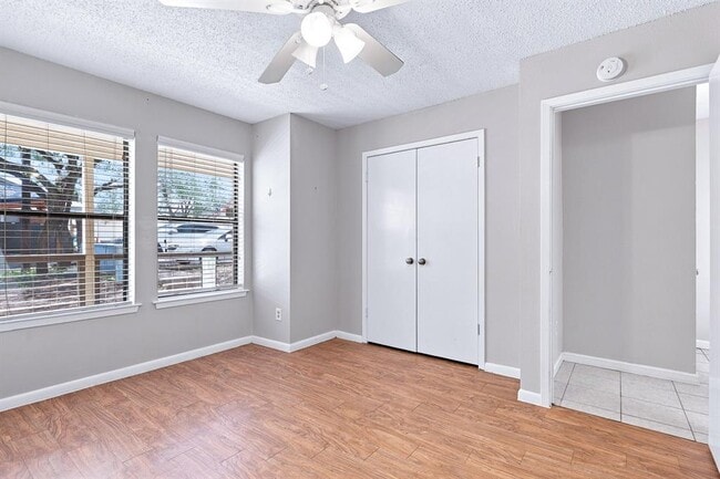 Building Photo - 7825 Beauregard Cir