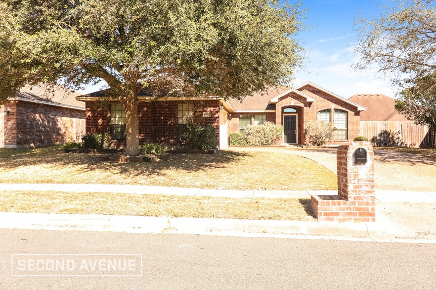 Building Photo - 6638 Cousteau Ln