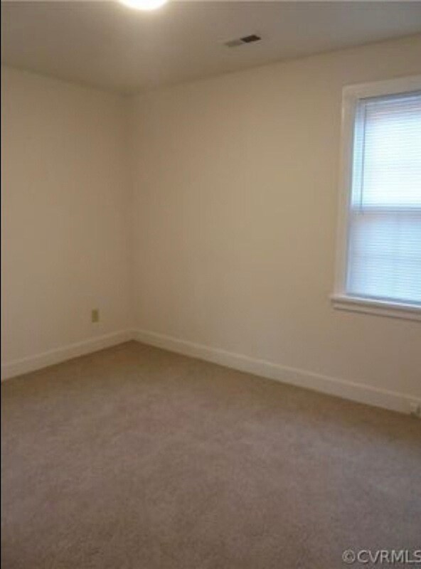 Building Photo - 1607 Minefee St