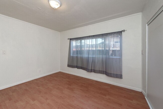 Building Photo - 1176 2nd Ave
