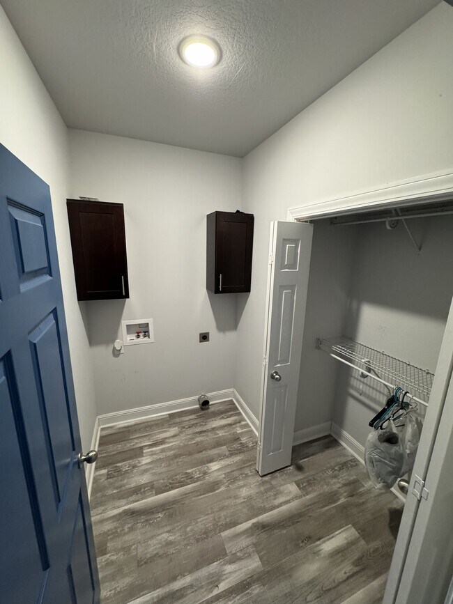 Building Photo - Coleman House