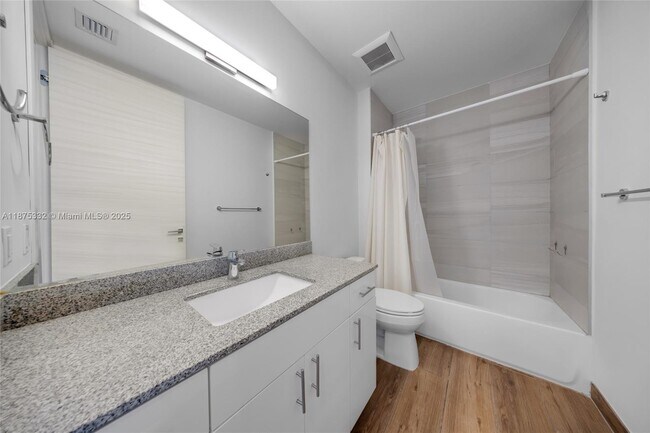 Building Photo - 3265 Bird Ave