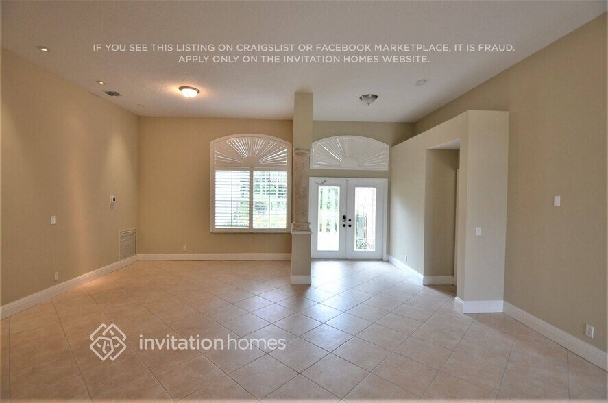 Building Photo - 5138 NW 57th Dr