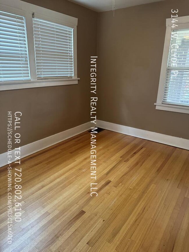 Building Photo - 3144 W Clyde Pl