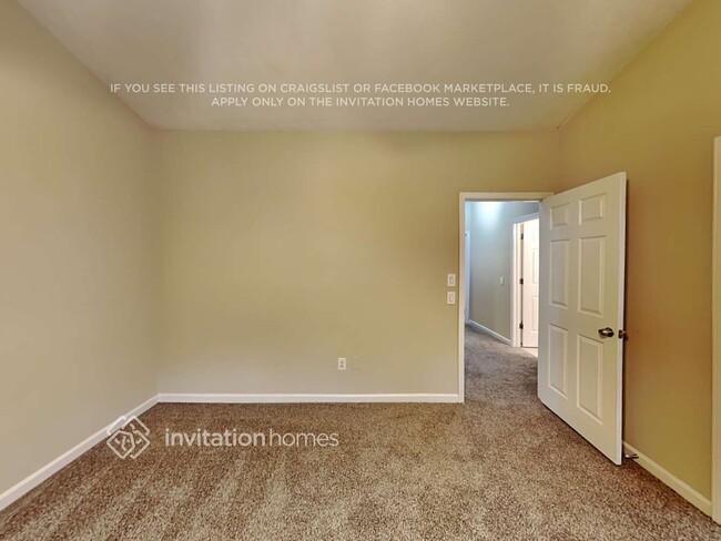 Building Photo - 2041 Flint Hill Dr