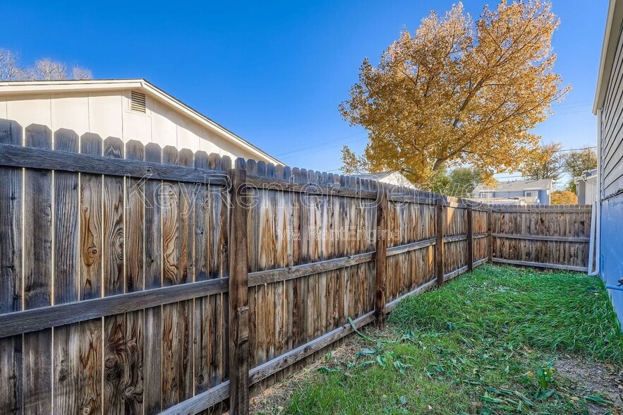 Building Photo - 1010 Jay St