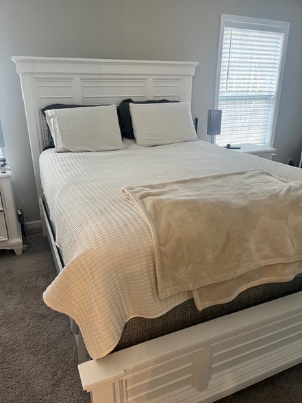 Building Photo - 1418 Infinity Ln