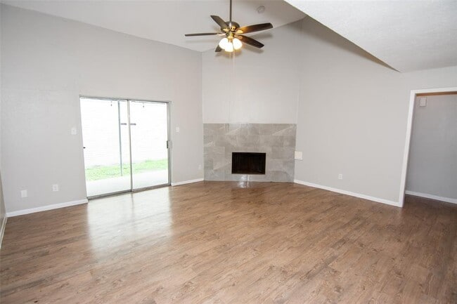 Building Photo - 13403 Carvel Ln