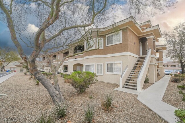 Building Photo - 833 Aspen Peak Loop