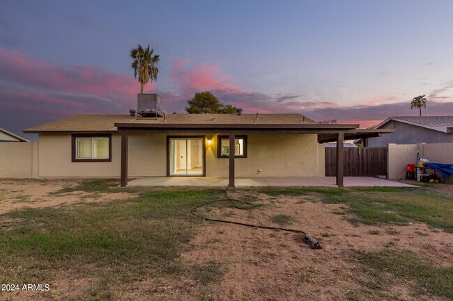 Building Photo - 1602 W Rockwood Dr