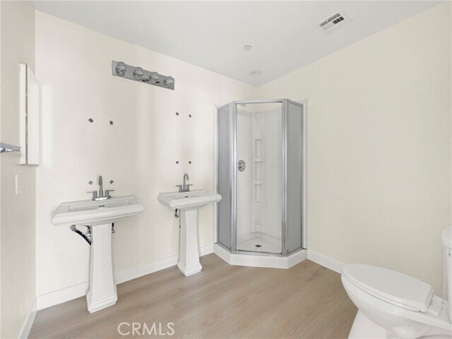 Building Photo - 2575 Rale Dr