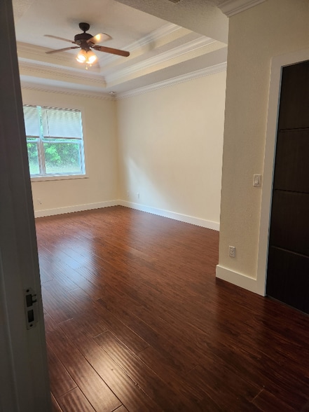 Building Photo - 47 St Andrews Ct