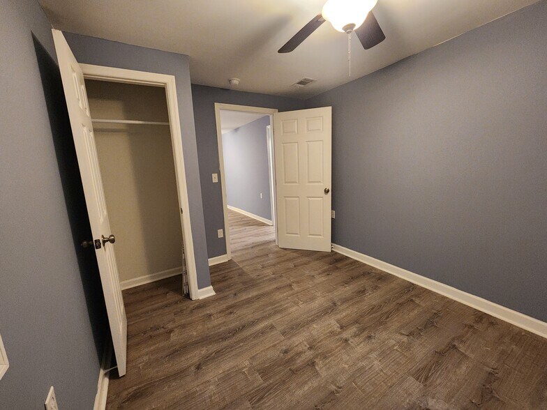 Building Photo - 1603 Richards St