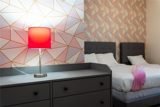 Building Photo - 5151 Ravena Ave E