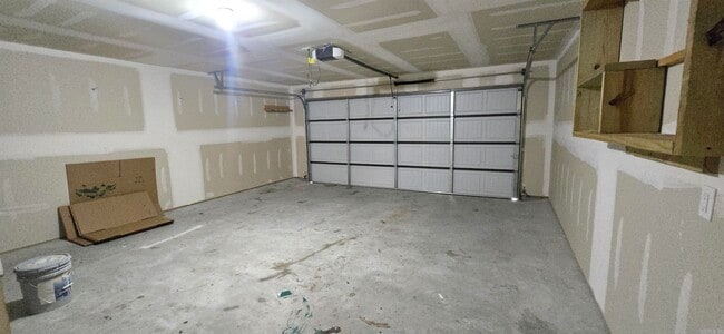 Building Photo - 8700 Northwood Creek Dr