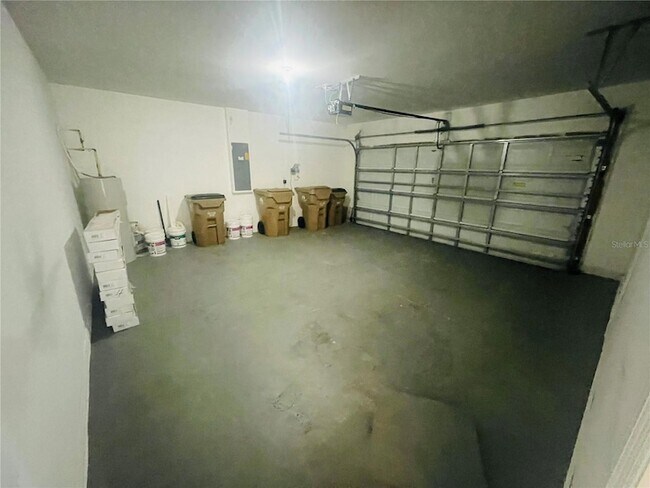 Building Photo - 16616 Broadford Ln