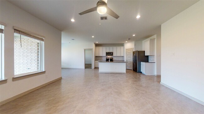 Building Photo - 28950 Yulee Mill Dr