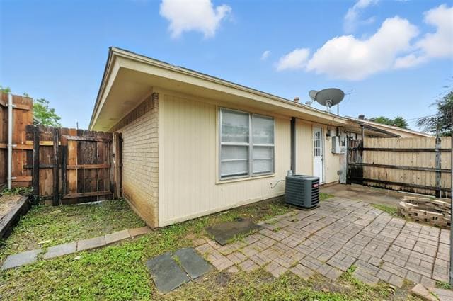 Building Photo - 512 Guerin Dr