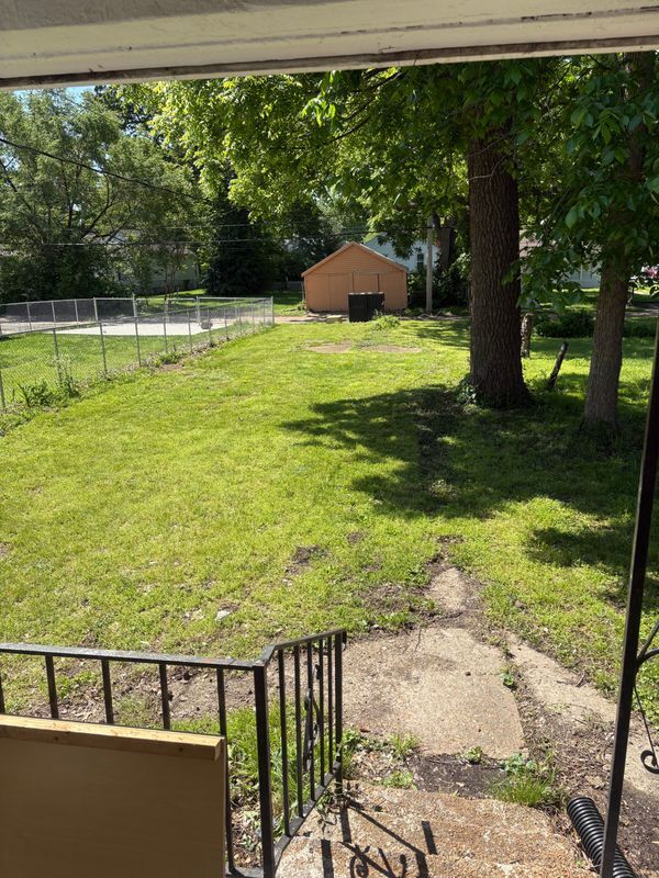 Building Photo - 6636 Etzel Ave