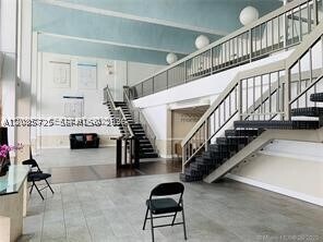 Building Photo - 488 NW 165th St