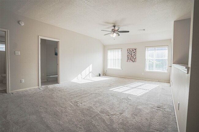 Building Photo - 3706 Heritage Colony Dr