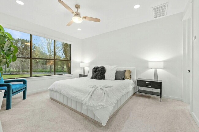Building Photo - 3118 Corbin Ln