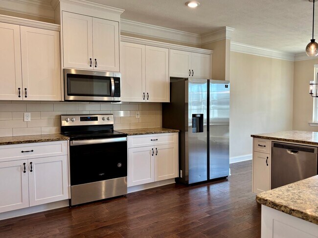 Building Photo - Conveniently Located in Grovetown!!