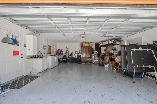 Building Photo - 1407 Jean St