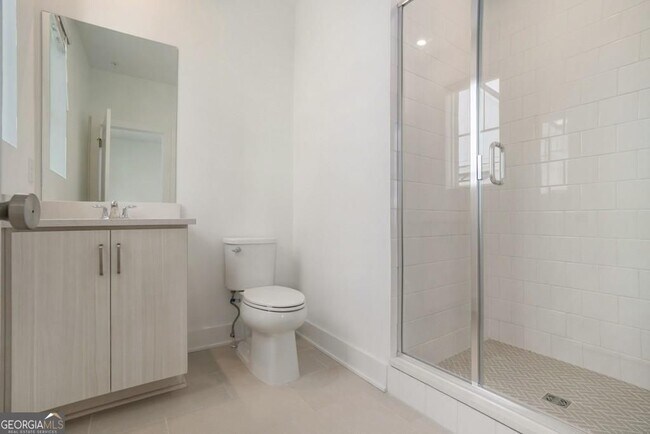 Building Photo - 1829 Gotham Ln NE