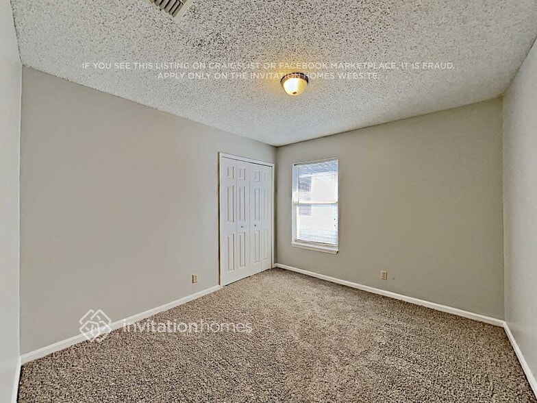 Building Photo - 385 Filmore Dr