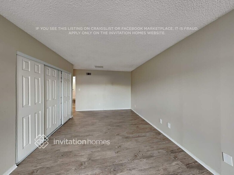 Building Photo - 15804 Mayall St