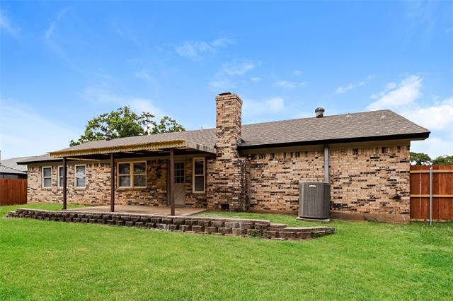 Building Photo - 620 Huntwich Dr