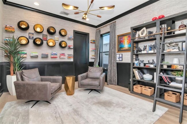 Building Photo - 4111 W Swann Ave