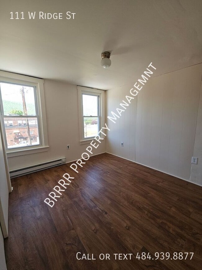 Building Photo - 111 W Ridge St