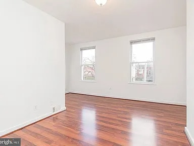 Building Photo - 4814 Chester Ave