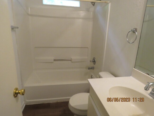 Building Photo - 203 S Ave A