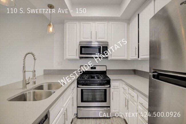 Building Photo - 110 Sweetzer Ave