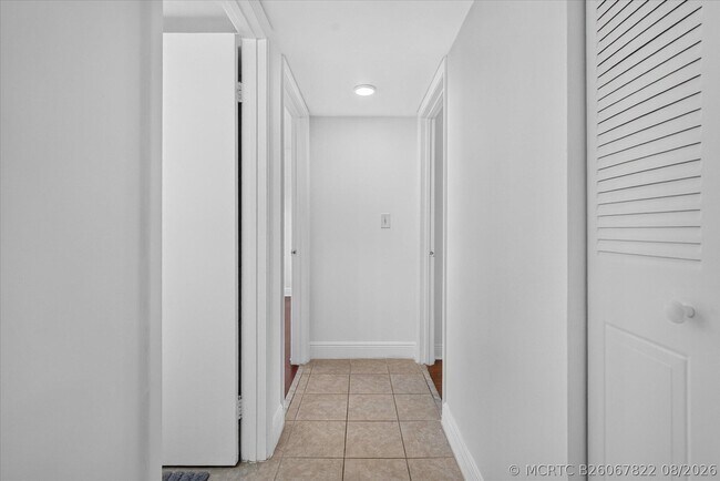 Building Photo - 9235 SW 8th St