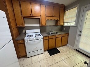 Building Photo - 319 Olivia Ct