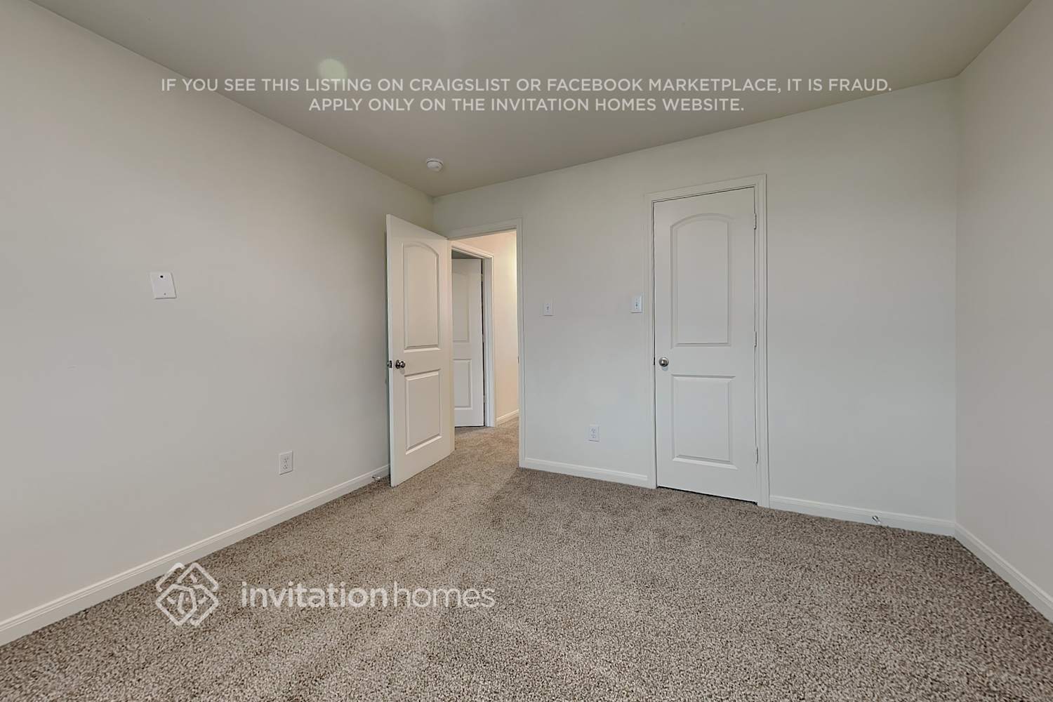 Building Photo - 3032 Chico Dr