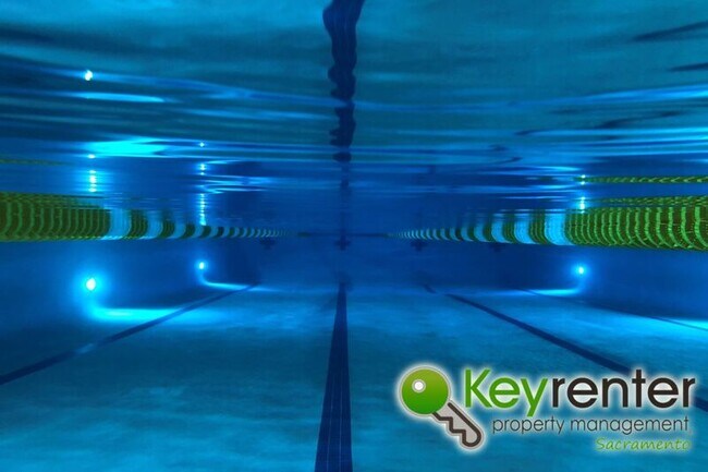 Building Photo - 1444 Eaglesfield Ln