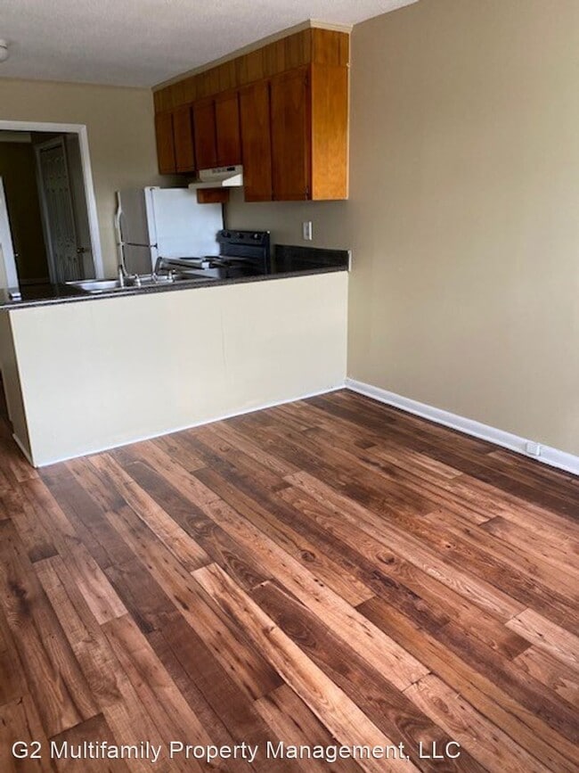 Building Photo - 1000 Arrowhead Trail