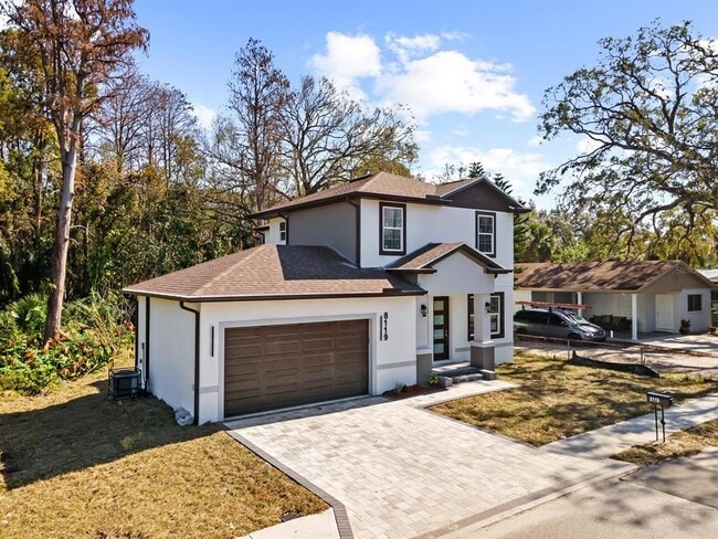 Building Photo - 8119 N Dakota Ave