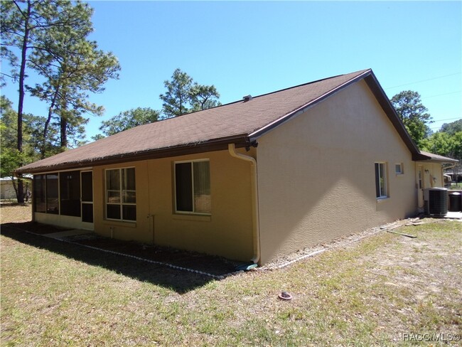 Building Photo - 6647 E Holly St