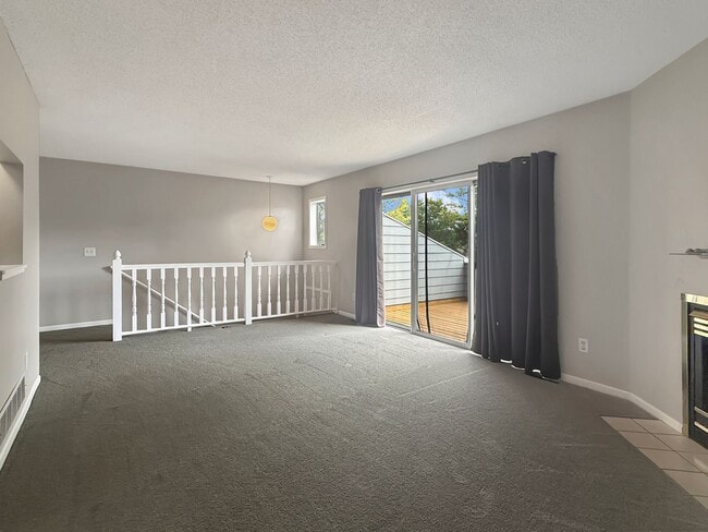 Building Photo - 14393 Estates Ave