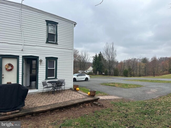 Building Photo - 64 Church Rd