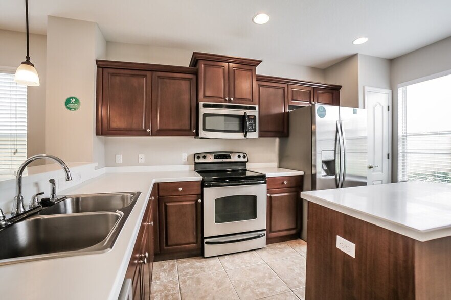 Building Photo - 4905 Charles Partin Dr